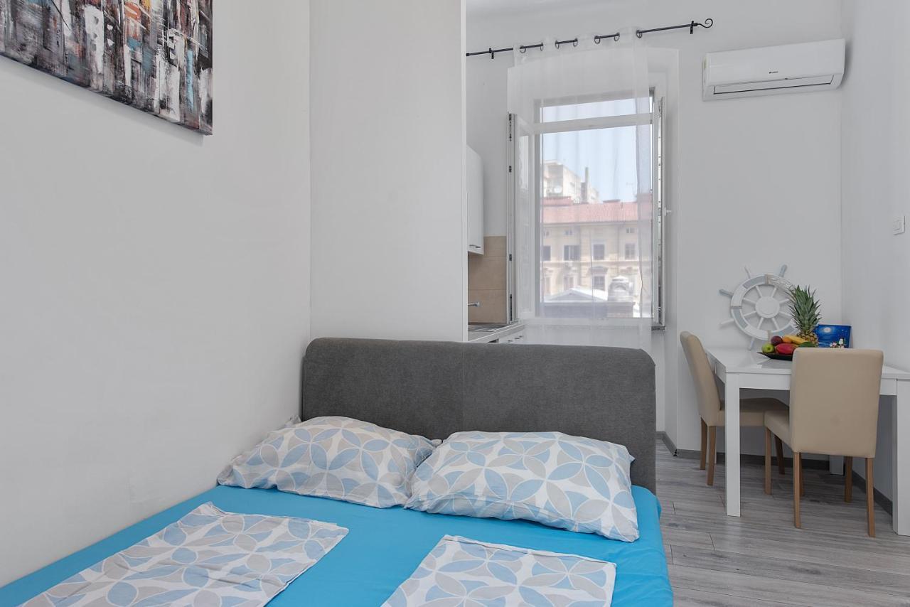 City Studio Market 5 - Rijeka Rent ภายนอก รูปภาพ