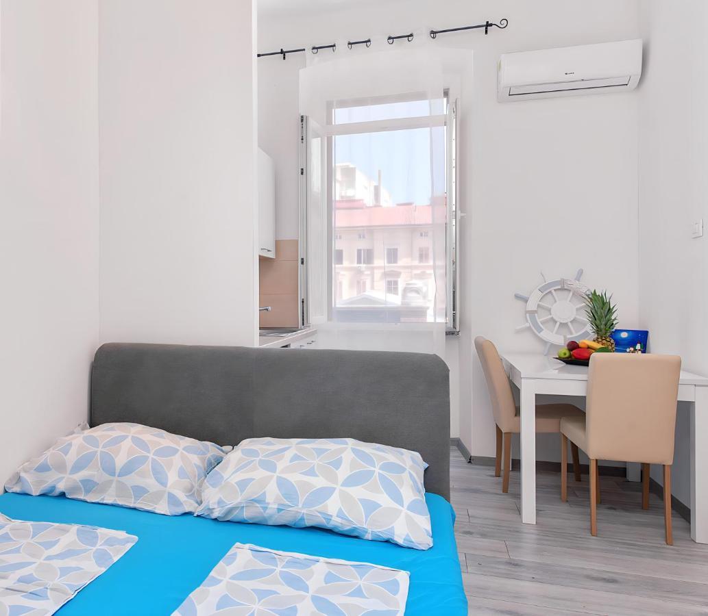 City Studio Market 5 - Rijeka Rent ภายนอก รูปภาพ